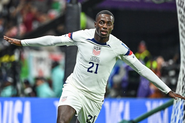 Timothy weah USA vm
