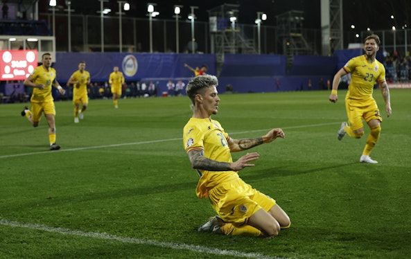 Dennis Man var matchens spelare mot Ukraina med sina två assist.