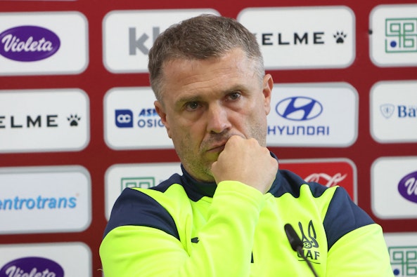 Ukrainas förbundskapten Serhiy Rebrov