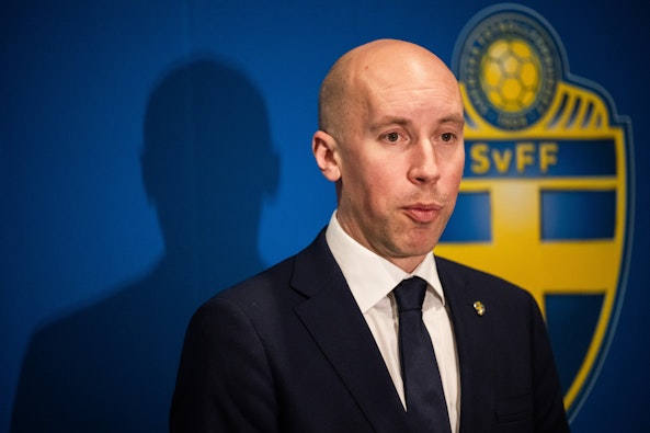 Simon Åström, SvFF - Bettingstugan