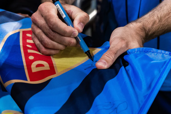 Djurgården flagga Bettingstugan