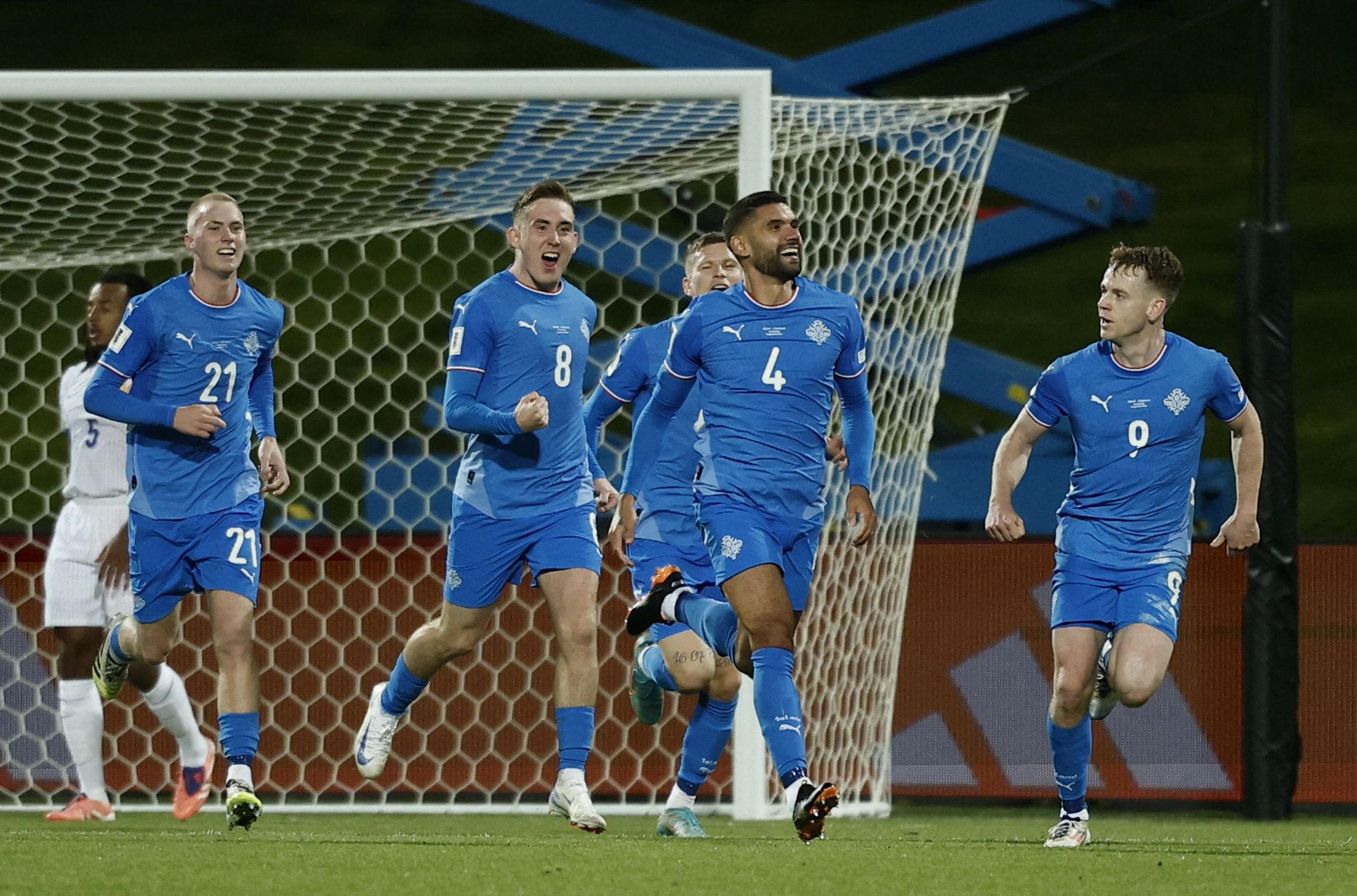 Speltips Azerbajdzjan - Island