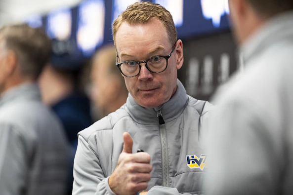 Niklas Eriksson HV 71 Bettingstugan