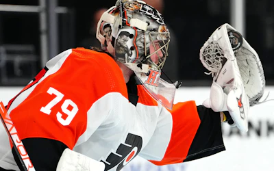 Carter Hart malvakt i Flyers