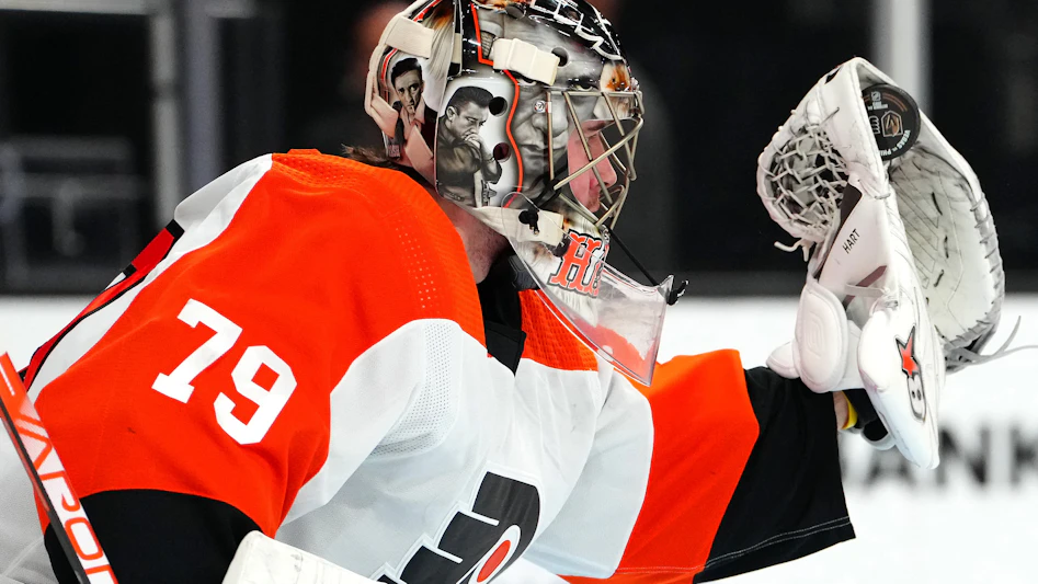 Carter Hart malvakt i Flyers