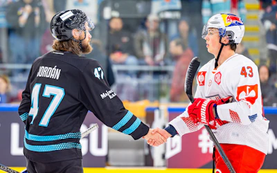 Champions Hockey League EC Red Bull Salzburg vs Pelicans Lahti