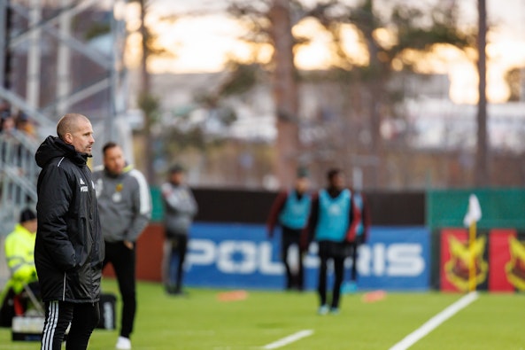 Christoffer Andersson under den avgorande fotbollsmatchen i kvalet till Superettan mellan Ostersund och Falkenberg den 13 november 2022 i Ostersund