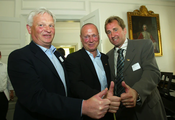 Hans Backe Soren Akeby och Eric Hamren pa EM utfragningen