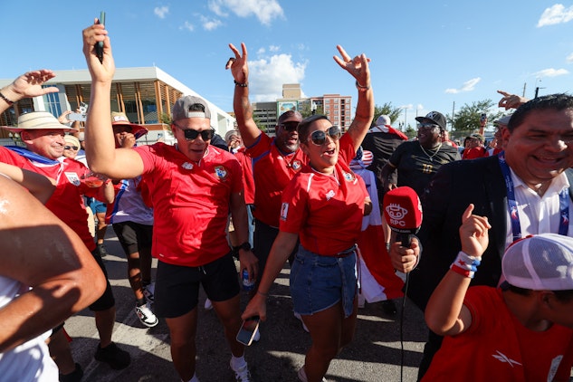 Panama Fans 2