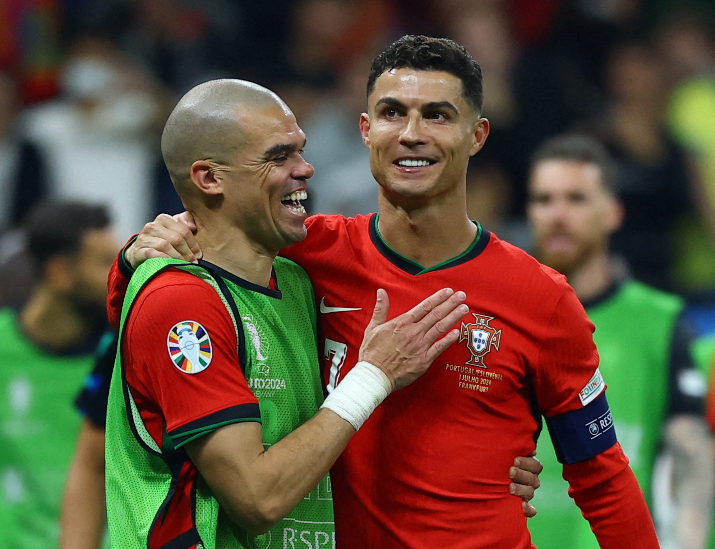 Pepe och Ronaldo jublar EM 2024