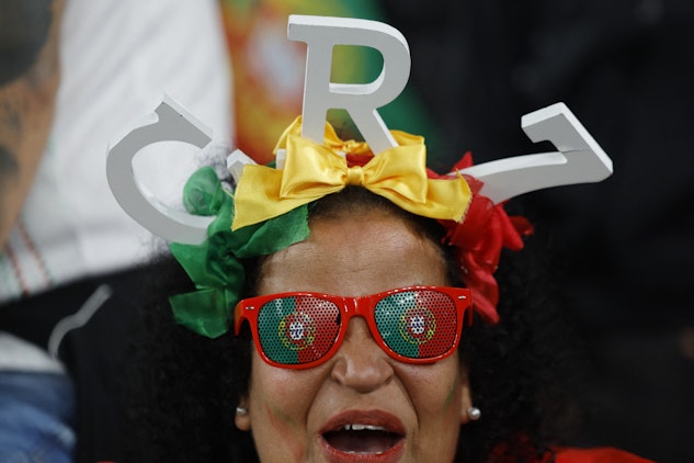 Portugal fans 3