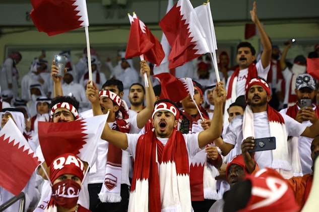 Qatar fans 3