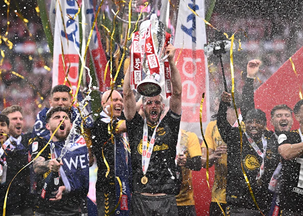 Southampton firar playoff segern mot Leeds