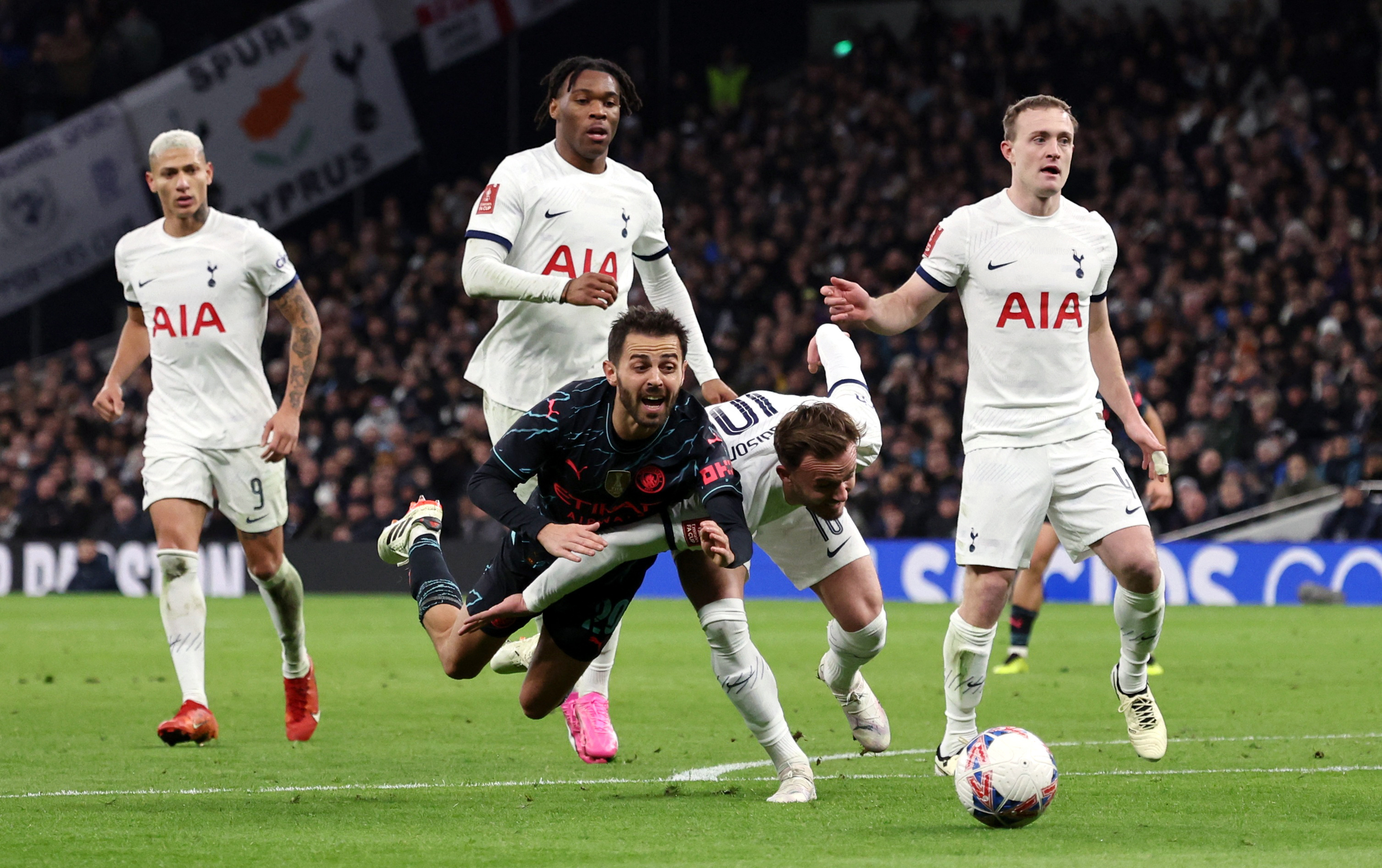 Tottenham Manchester City