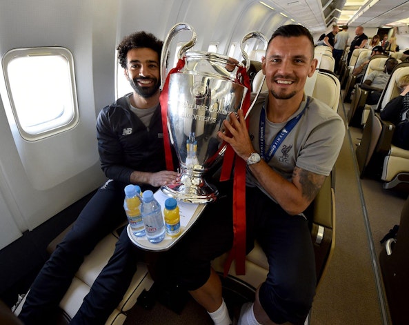Liverpool flygplan