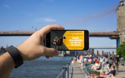 Shooting a photo of brooklyn bridge with iphone 6s
