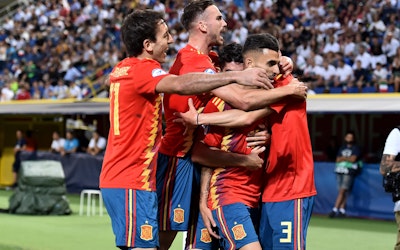 Spanien