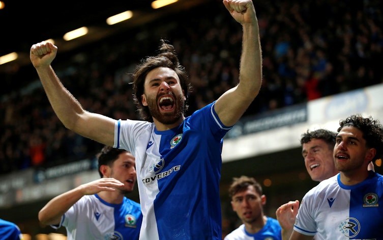 Speltips Hull - Blackburn