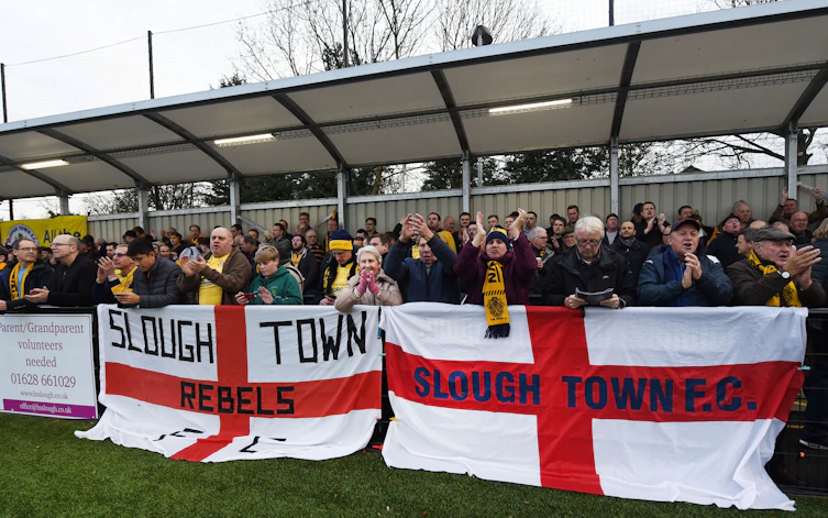 Speltips Slough - Farnham Town