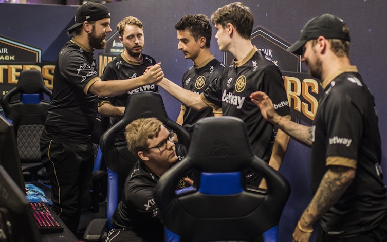 Speltips Virtus Pro - NiP